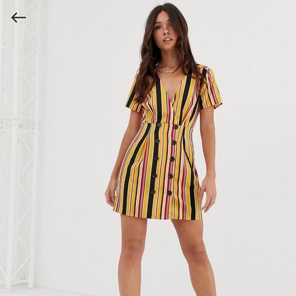 70s-inspired polyester striped dress perfect for the summer